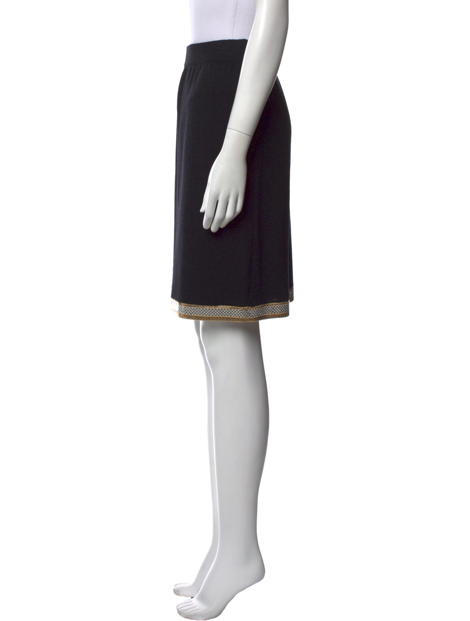 St. John Evening Sequin Embellishments Knee-Length Skirt